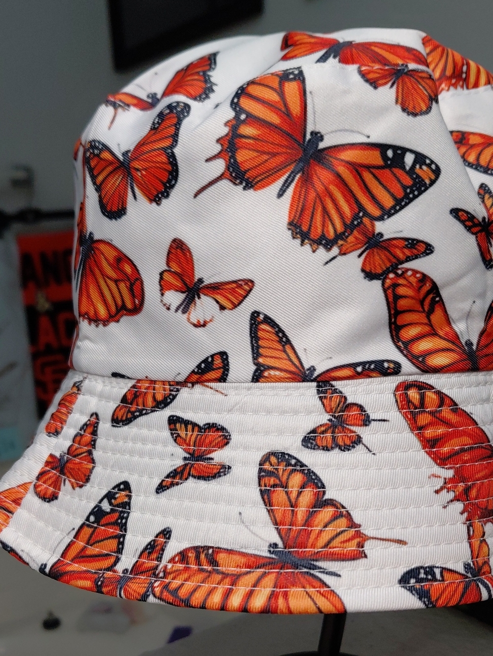 Monarch Butterfly Unisex Bucket Hat Reversible 22"/23" - Picture 5 of 5